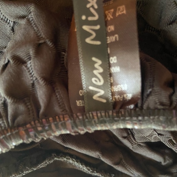 New Mix Black Booty Scrunch Leggings - Picture 10 of 10